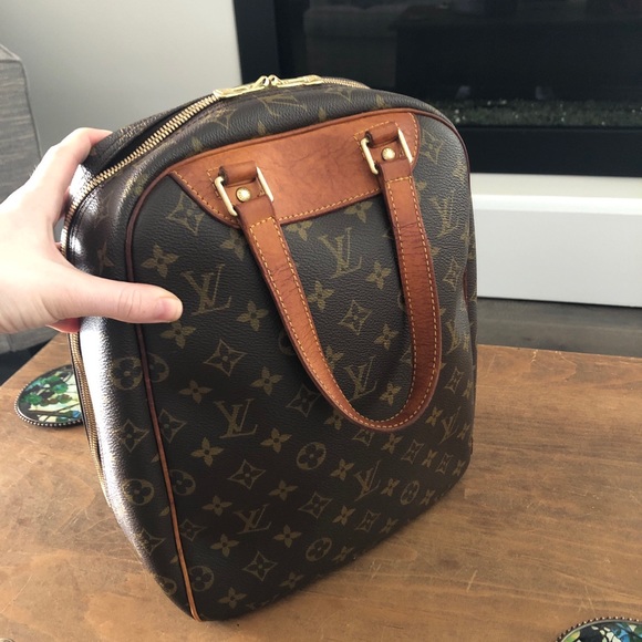 Louis Vuitton Handbags - [sold] Louis Vuitton Excursion bag